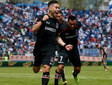 Colo Colo venció a Universidad Católica en el clásico y se acercó al líder