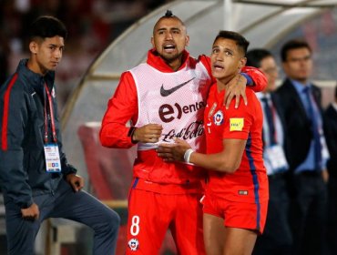 Roja favorita: Sánchez y Vidal doblan el valor de todo el plantel de Ecuador