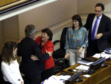 Desmunicipalización de la Educación: Habla la Ministra "Recuperamos la educación pública como baluarte"