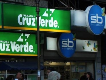 ISP cancela autorización sanitarias a varios locales de Farmacias Cruz Verde y SalcoBrand