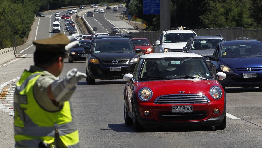 Así será la Operación Retorno este lunes: 280 mil vehículos volverán a Santiago esta jornada