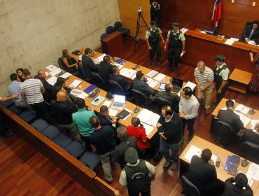 Fraude Carabineros: Justicia decreta la retención de desahucios de 20 imputados