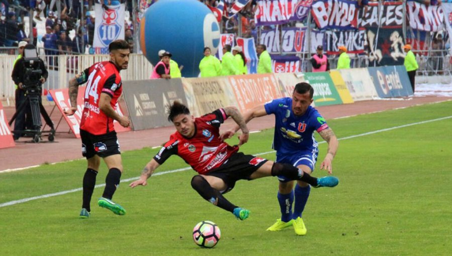 Universidad de Chile le quitó el invicto a Deportes Antofagasta y se mete en la pelea por el torneo