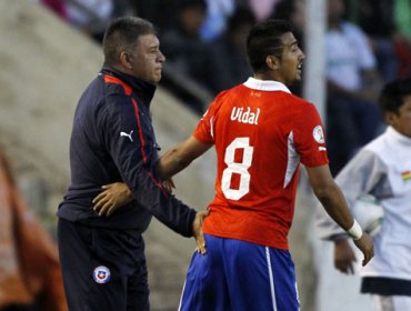 Habló Borgui: "Si Vidal es alcohólico, con todo lo que juega tendría que ser un fenómeno"