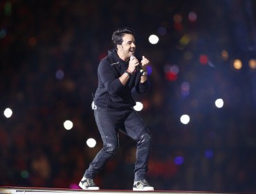 Extranjería multa a personal del staff de Luis Fonsi por trabajar con visa de turista