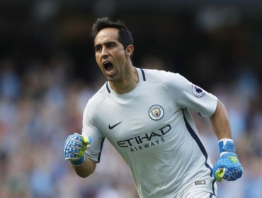 Claudio Bravo fue el héroe en la clasificación del City en la Copa de la Liga