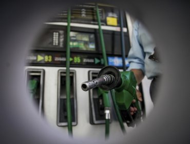 Enap informa que todos los combustibles bajan de precio este jueves