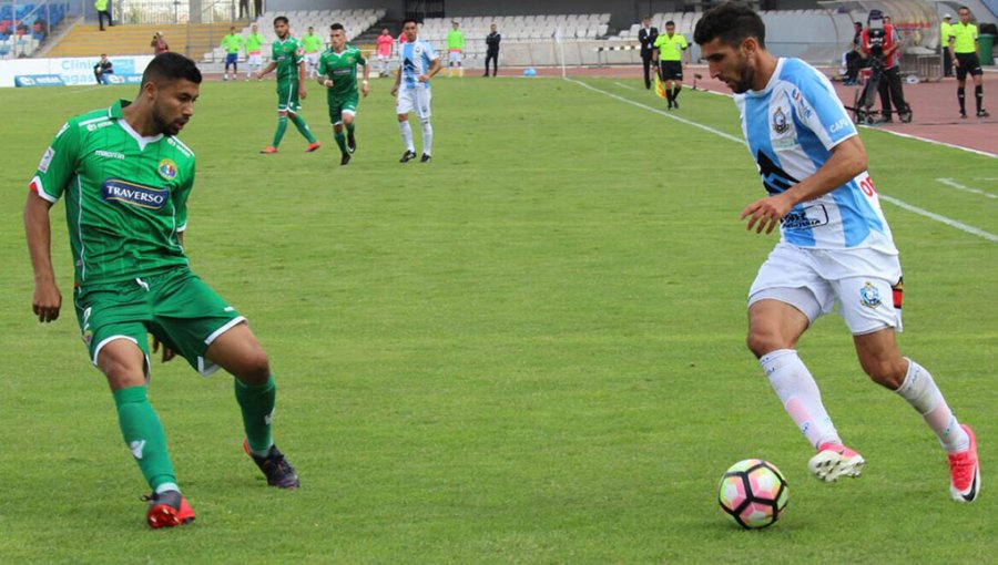 Deportes Antofagasta y Audax Italiano se enfrentan para mantenerse en la parte alta