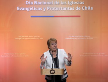 Bachelet conmemora el Día Nacional de las Iglesias Evangélicas y Protestantes