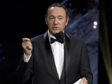 Kevin Spacey busca tratamiento tras acusaciones de acoso sexual