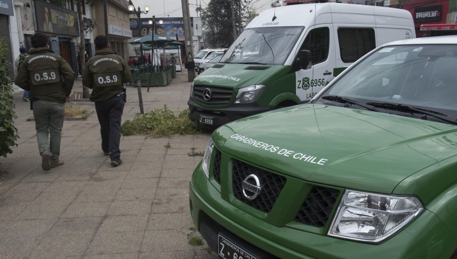 Carabineros se enfrenta a balazos con banda en asalto a Servipag en El Bosque