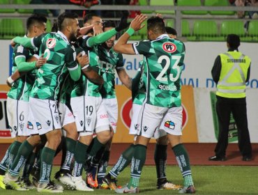 Santiago Wanderers y La “U” protagonizarán duelo clave este sábado al mediodía