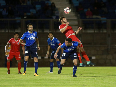 Campeón de la "B" Unión La Calera vence a San Marcos de Arica y se salva del descenso