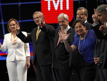 Debate Presidencial en Imágenes: Todo Chile conectado con las 8 cartas a La Moneda