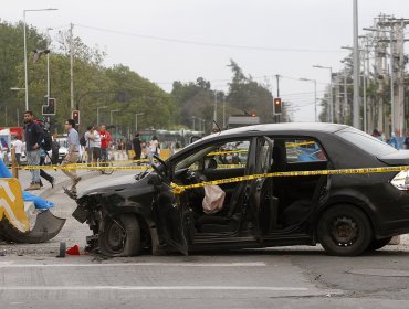 Balacera en plaza de Maipú termina con tres heridos