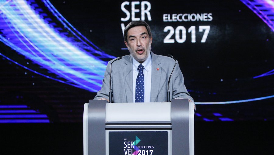 Servel: Este sábado a las 19:15 horas estaba constituido el 58,48% de las mesas en el país