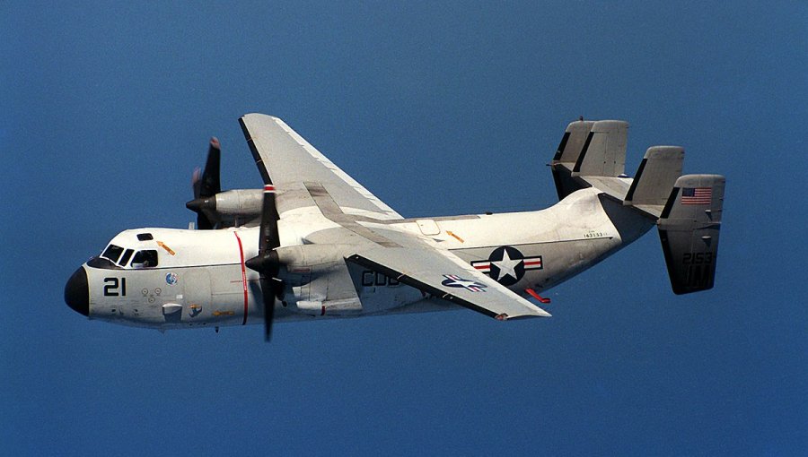 Avión militar norteamericano se estrella en el océano pacífico con once personas a bordo