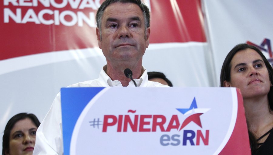 Manuel José Ossandón se suma a campaña de Piñera y reconoce "profundas diferencias"