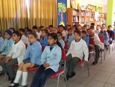 CrediChile realiza curso de educación financiera a alumnos de Liceo Juan XXIII de El Belloto