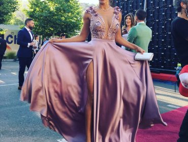 Lisandra Silva deslumbra en el Copihue de Oro y es una de las mejores vestidas