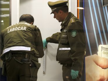 Roban bodegas del “duty free” del aeropuerto y huyen con valiosas especies