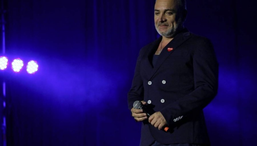 Luis Jara vive un "déja vu" en Valdivia: Debe detener su show ante pifias del público