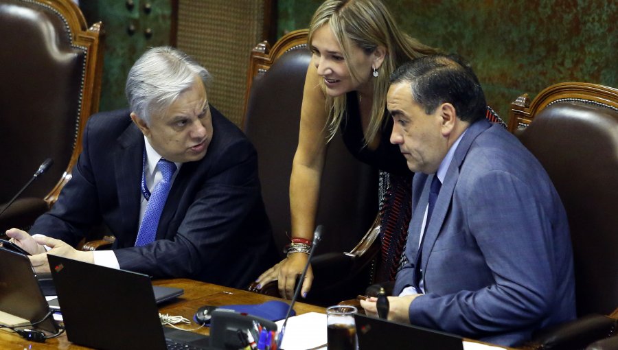 Cámara de Diputados aprueba proyecto de ley que elimina diferencias entre obreros y empleados