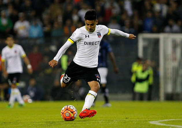 Claudio Baeza seguiría en Colo Colo a pesar del interés del Necaxa