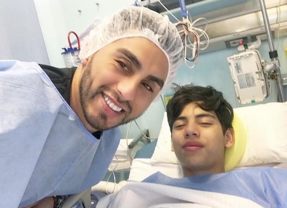 Complejo momento familiar vivió Kanela: Vocalista de Noche de Brujas tuvo que partir urgente a una clínica