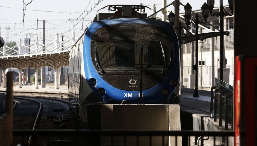 Trabajadores del Tren Central cumplen 11 días en huelga por mejoras laborales