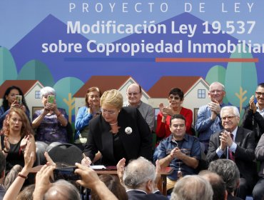 Cambio en la ley de copropiedad: Michelle Bachelet firmó proyecto que modifica su regulación