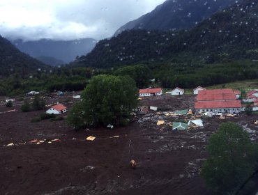 Onemi subió a 11 cifra de fallecidos por aluvión en Villa Santa Lucía