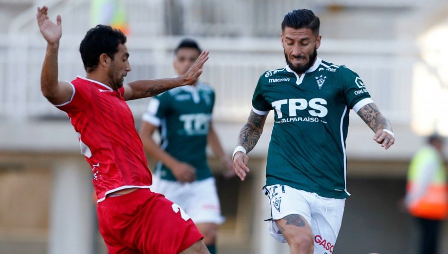 A muerte este jueves se enfrentan en Playa Ancha Wanderers y Unión La Calera