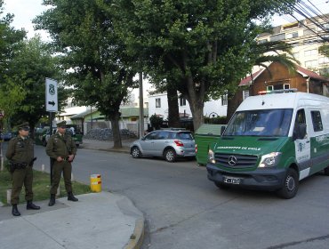 Jueza sorprendió a dos encapuchados mientras robaban en su casa esta madrugada