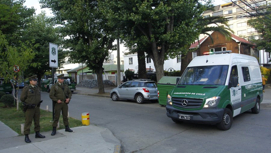 Jueza sorprendió a dos encapuchados mientras robaban en su casa esta madrugada