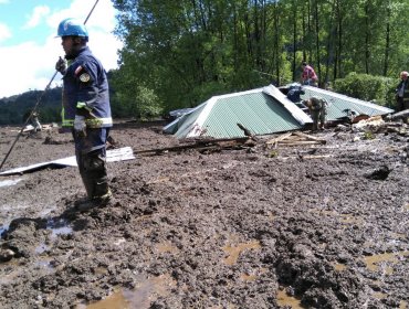 Onemi informó que se mantienen labores de búsqueda en Villa Santa Lucía