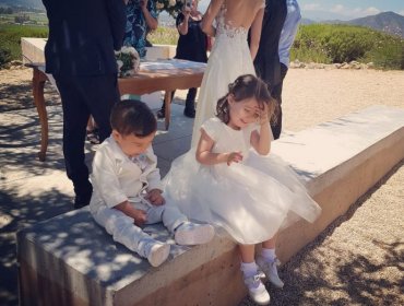 Fotos del intimo matrimonio de Eduardo Vargas y Daniela Colett