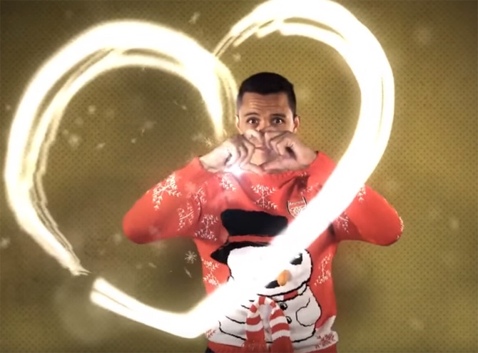 La feliz navidad de Alexis Sánchez y Mayte Rodríguez en familia