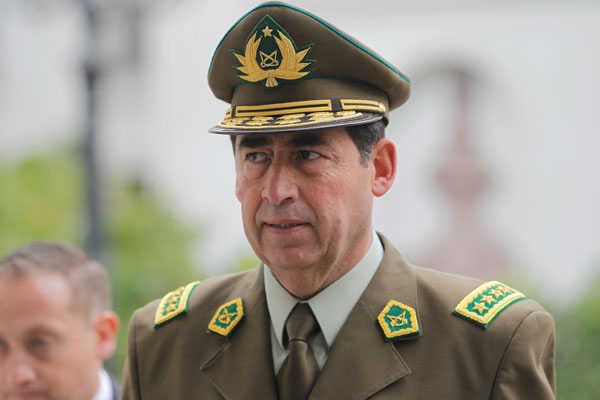 Ex General Director de Carabineros y su esposa son golpeados tras repeler robo en Vitacura