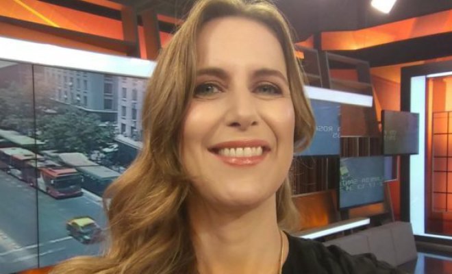Carolina Urrejola deja la conducción de noticieros en Canal 13 diciendo adiós a Tele13 Tarde