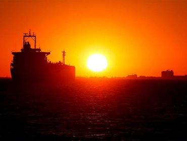 Corea del Sur retiene un buque panameño sospechado de vender petróleo a Corea del Norte