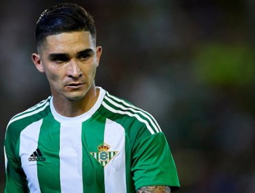 Desde el Betis informan que Colo Colo no ha enviado oferta por Felipe Gutiérrez