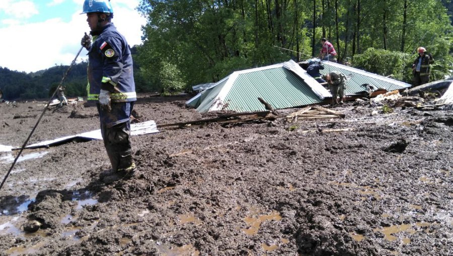 Autoridades confirman hallazgo de víctima fatal número 18 en Villa Santa Lucía