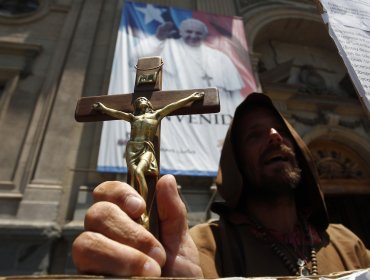 Comienzan a aparecer sujetos raros y apocalípticos que piden hablar con el Papa