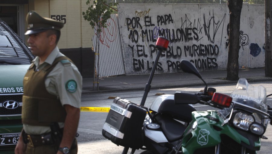 Confirman cuarto atentado frustrado contra iglesia católica de calle Matucana en Santiago