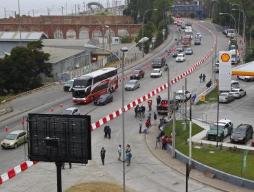 Sin atochamientos comenzaron los trabajos de reparación de la Avenida España