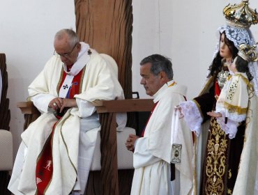 Papa defiende a Obispo Barros: "No hay ninguna prueba en su contra, todo es calumnia"