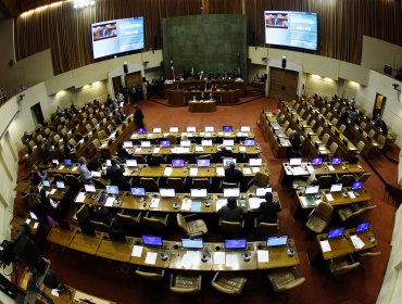 Diputados aprobaron en general subir de 4 a 29 días de inasistencia sin goce de sueldo