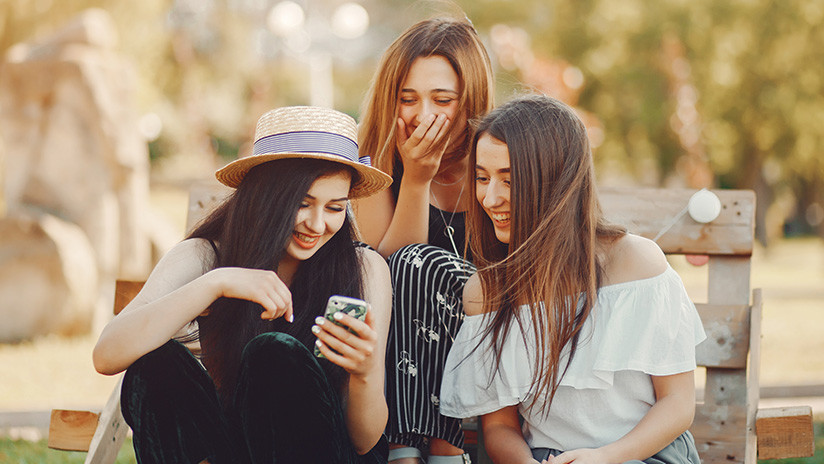 ¿Cuántas horas al día debemos pasar delante de las pantallas para seguir siendo feliz?