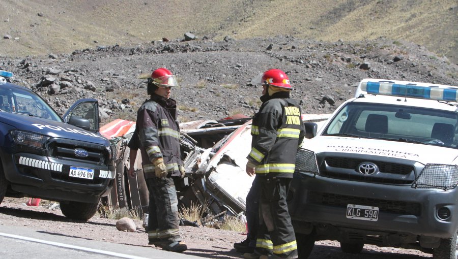 Menor de 9 años es el paciente más grave tras volcamiento de bus en Argentina